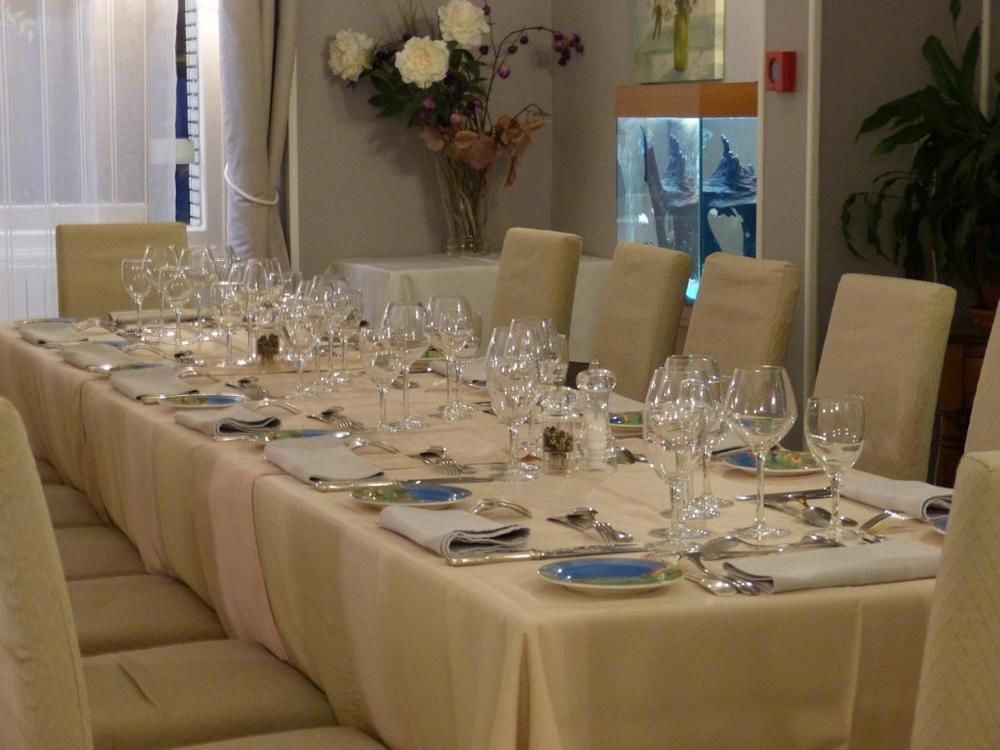 Hotel Restaurant "Le Relais" Courtenay  Exteriör bild