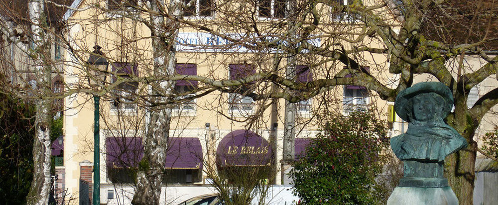 Hotel Restaurant "Le Relais" Courtenay  Exteriör bild